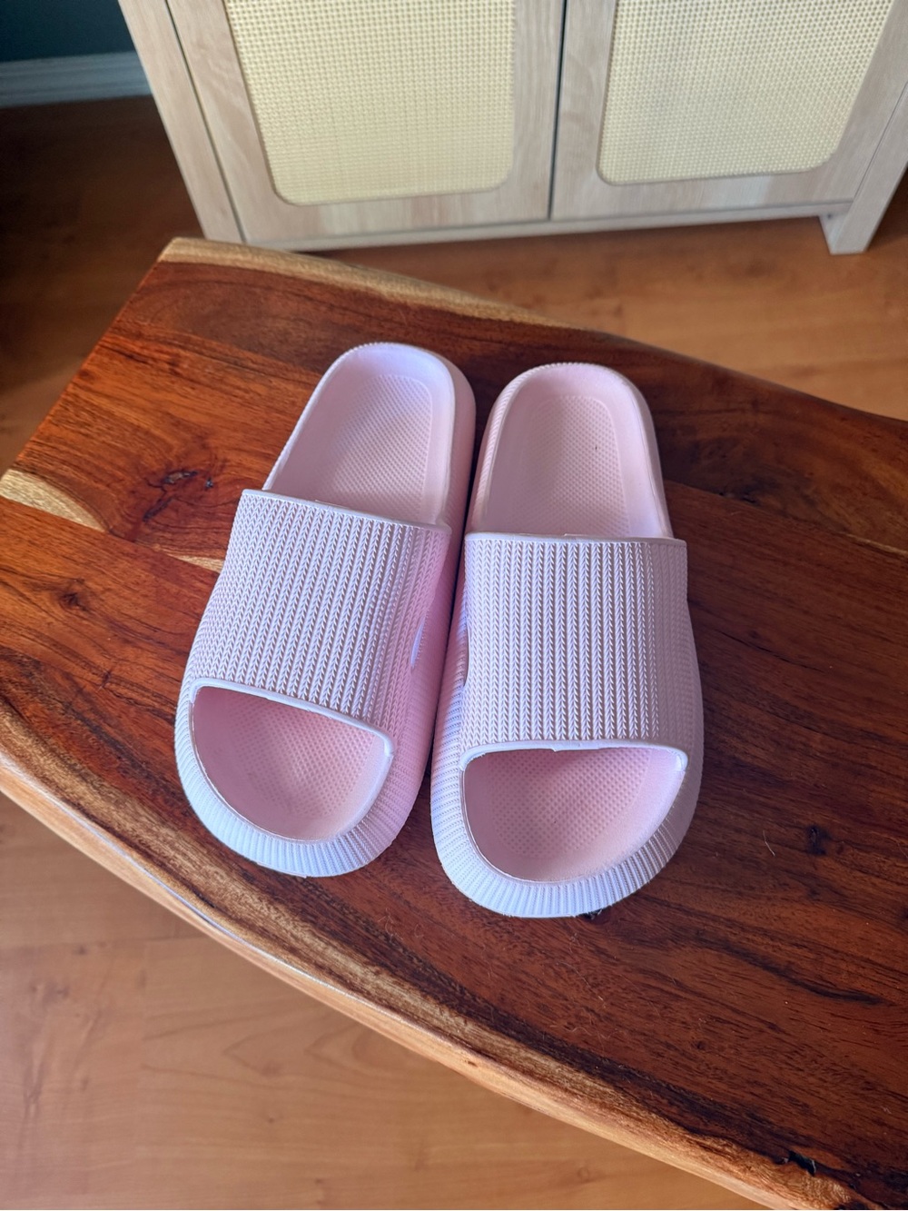 Women’s Pink Slide Sandals